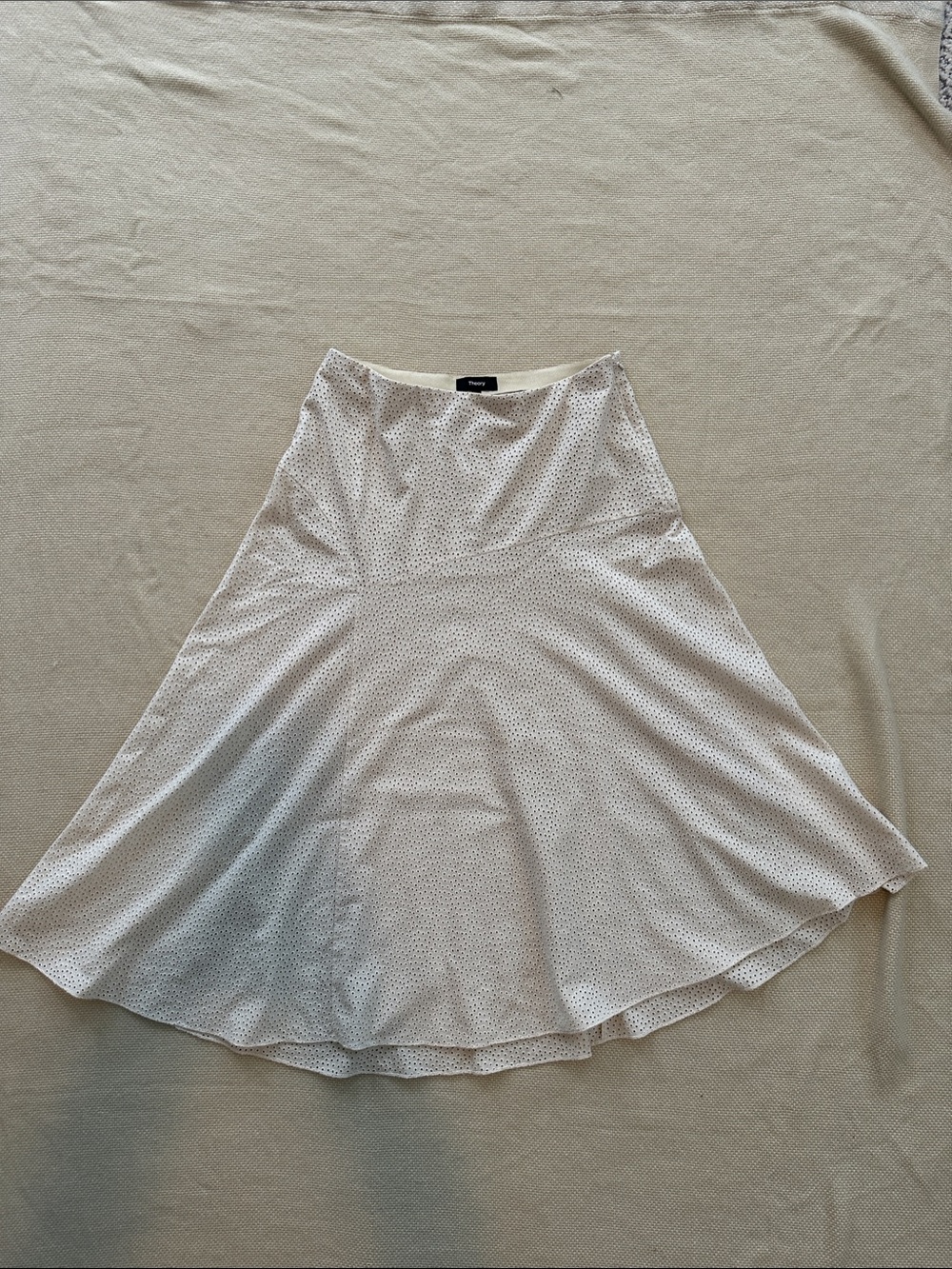 Theory Asymmetrical Cotton Eyelet Skirt Sz 6 Excellent Condition - Picture 8 of 12